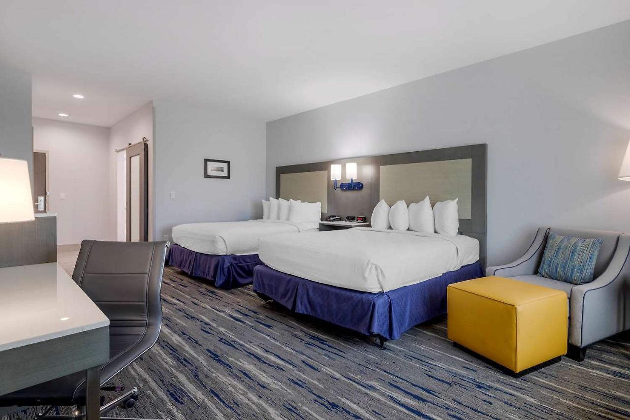 Best Western Plus Choctaw Inn & Suites Экстерьер фото